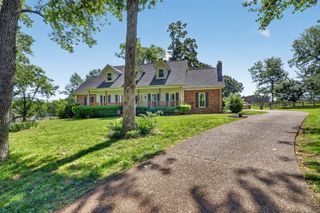 640 Denning Ford Rd, Portland, TN 37148