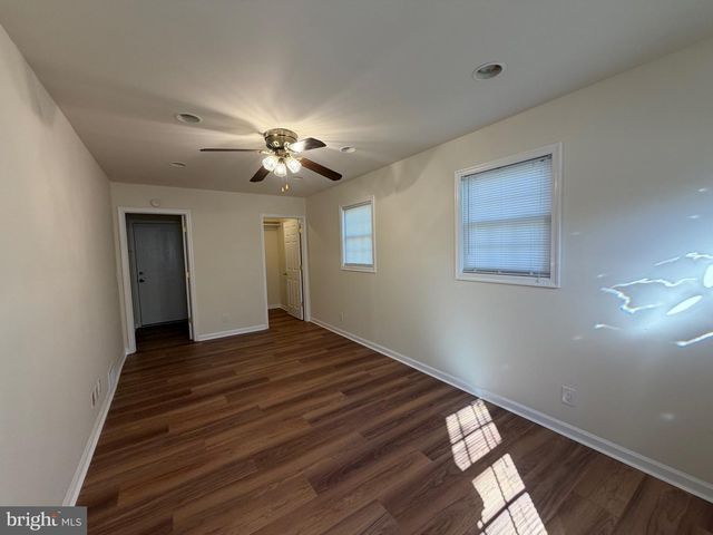 1020 S GERALD DR, Newark, DE 19713
