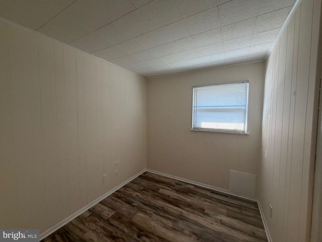 1020 S GERALD DR, Newark, DE 19713