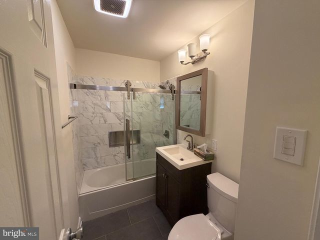 1020 S GERALD DR, Newark, DE 19713