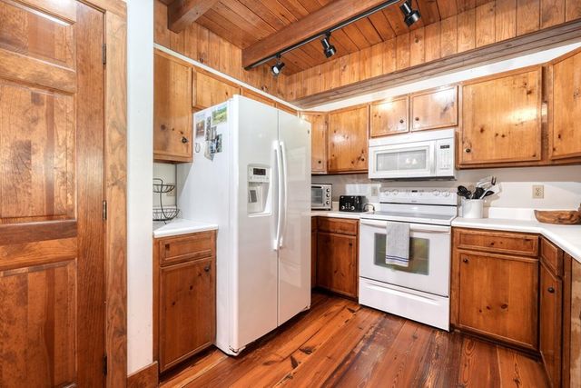 575 Carolina Springs Lane, Franklin, NC 28734