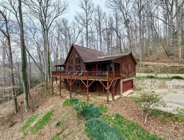 575 Carolina Springs Lane, Franklin, NC 28734