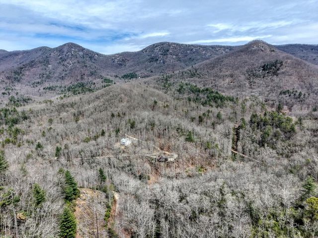 575 Carolina Springs Lane, Franklin, NC 28734