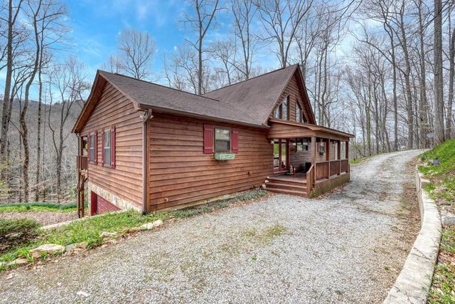 575 Carolina Springs Lane, Franklin, NC 28734