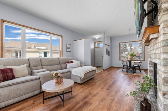 15025 Everleigh Circle, Rosemount, MN 55068