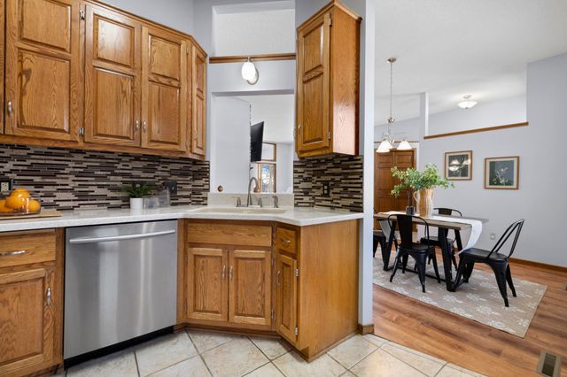 15025 Everleigh Circle, Rosemount, MN 55068