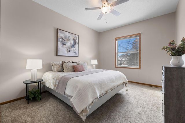 15025 Everleigh Circle, Rosemount, MN 55068