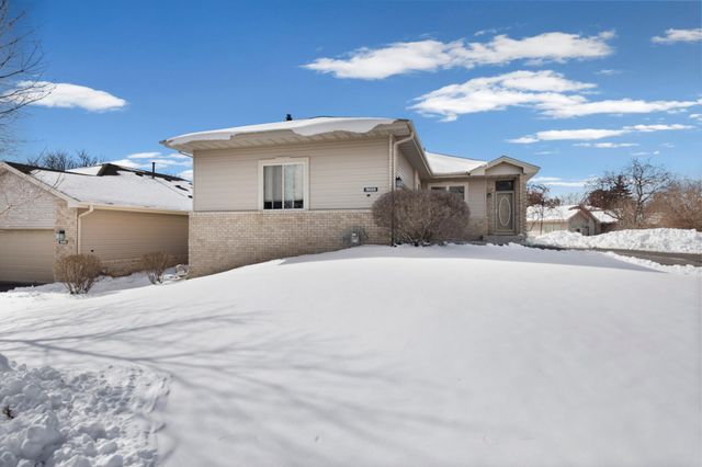 15025 Everleigh Circle, Rosemount, MN 55068