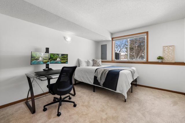 15025 Everleigh Circle, Rosemount, MN 55068