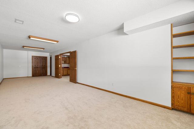 15025 Everleigh Circle, Rosemount, MN 55068