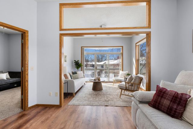 15025 Everleigh Circle, Rosemount, MN 55068