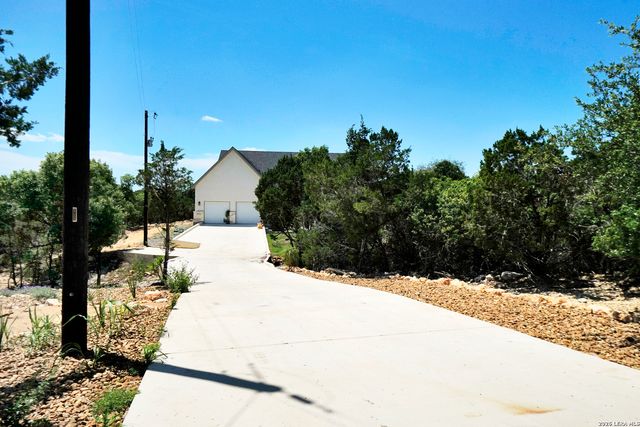 443 Lets Roll Dr, Fischer, TX 78623