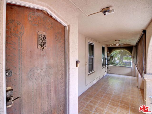 1549 S Point View Street, Los Angeles, CA 90035