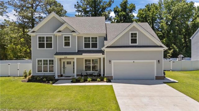 200 Heron Bay LN, Chesapeake, VA 23323