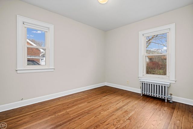 18239 Glendale Street, Roseville, MI 48066