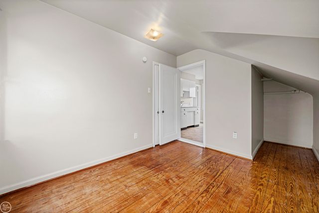 18239 Glendale Street, Roseville, MI 48066