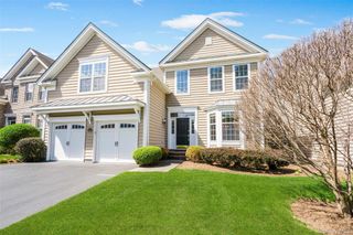 411 Vassar Place, Fishkill, NY 12524