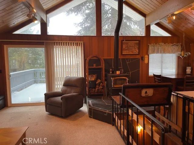 719 Ridge Way, Green Valley Lake, CA 92341