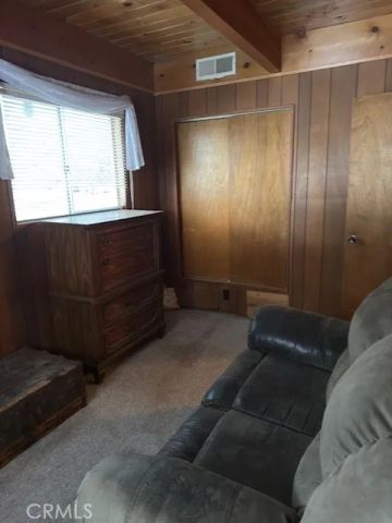 719 Ridge Way, Green Valley Lake, CA 92341