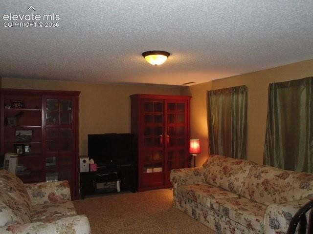 7205 Omaha Boulevard, Colorado Springs, CO 80915