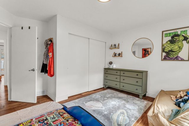 2591 E CREEK RD, Sandy, UT 84093