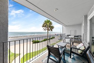 7600 Seawall Blvd 214, Galveston, TX 77551