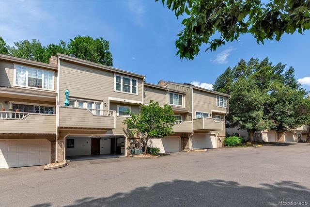 1818 S Quebec Way B15-3, Denver, CO 80231