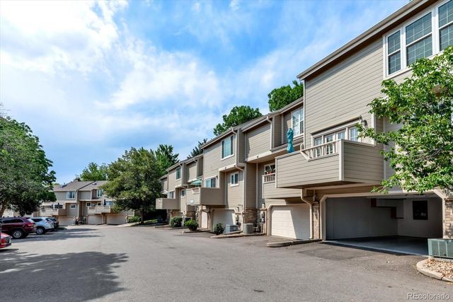1818 S Quebec Way B15-3, Denver, CO 80231