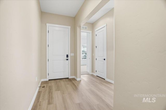 2295 N Ice Fire Ave, Star, ID 83669