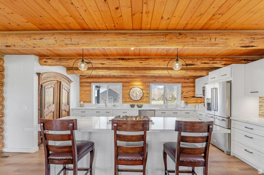 Image 11 of property listing at 5402 N 750 W, Oakley, UT 84055