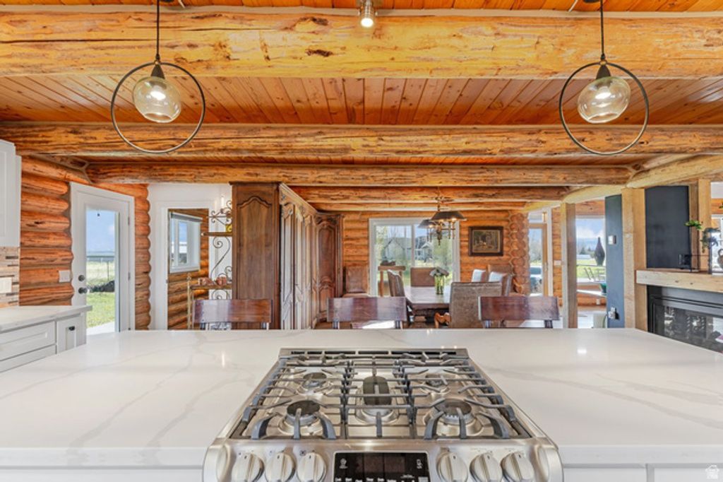 Image 12 of property listing at 5402 N 750 W, Oakley, UT 84055