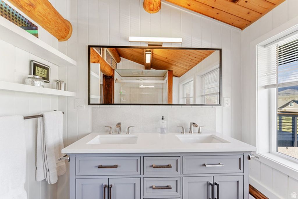 Image 34 of property listing at 5402 N 750 W, Oakley, UT 84055