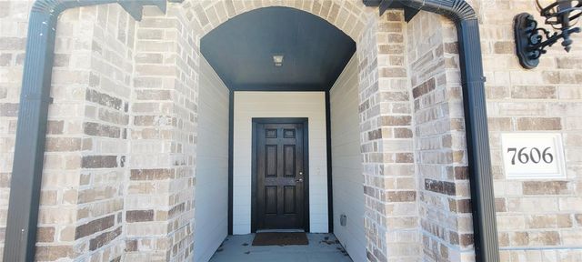 7606 Pewter Luster BND, Del Valle, TX 78617
