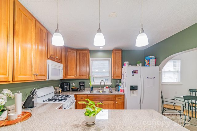 411 Willow Street, Gastonia, NC 28054