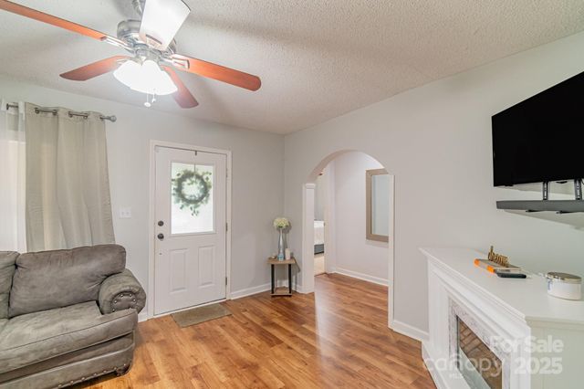 411 Willow Street, Gastonia, NC 28054