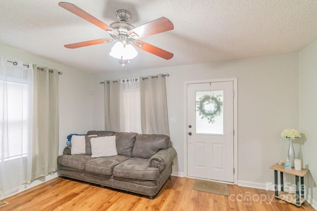 411 Willow Street, Gastonia, NC 28054