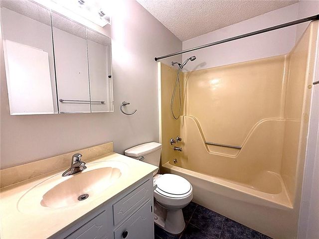 955 Louise Avenue, Mobile, AL 36609