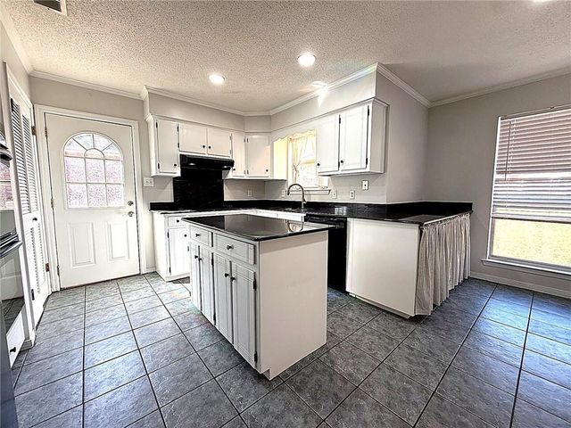 955 Louise Avenue, Mobile, AL 36609