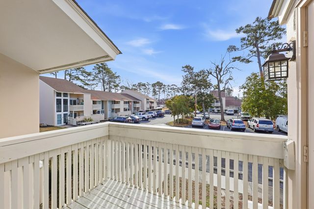 1000 11th Ave N Apt 102, North Myrtle Beach, SC 29582