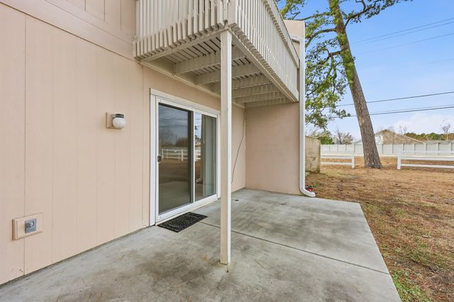1000 11th Ave N Apt 102, North Myrtle Beach, SC 29582