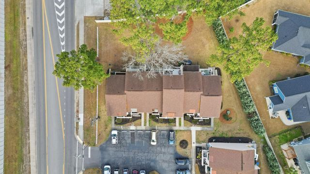 1000 11th Ave N Apt 102, North Myrtle Beach, SC 29582