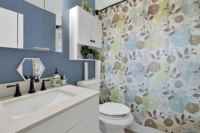 612 Shoddy Hollow Road, Middletown, NY 10940