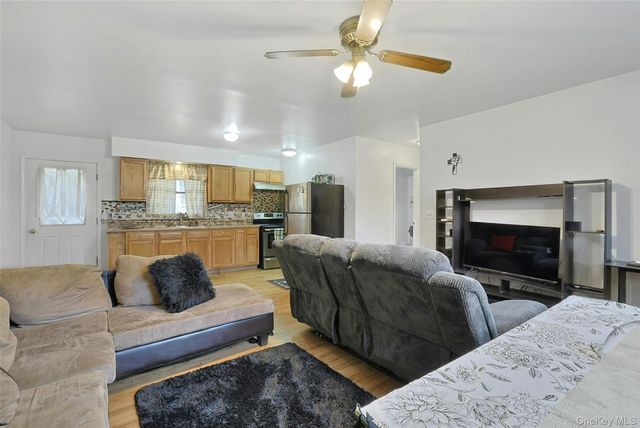 612 Shoddy Hollow Road, Middletown, NY 10940