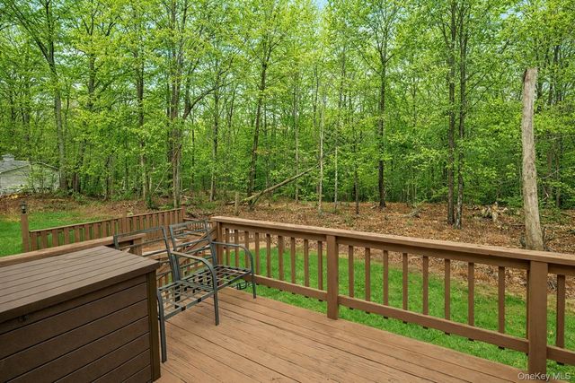 612 Shoddy Hollow Road, Middletown, NY 10940