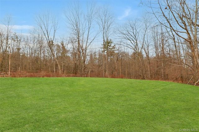 612 Shoddy Hollow Road, Middletown, NY 10940