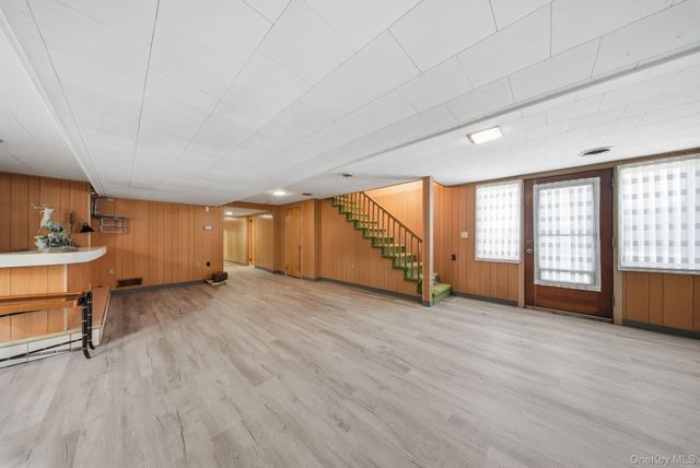 736 State Route 94 N, Warwick, NY 10990