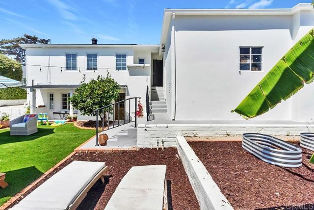 3765 Elliott Street, San Diego, CA 92106