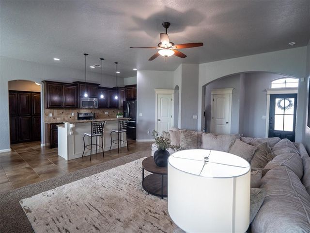 11412 NW 132nd Terrace, Piedmont, OK 73078