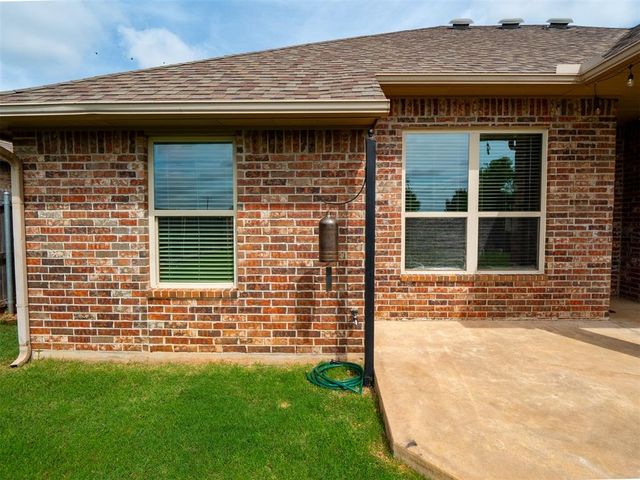 11412 NW 132nd Terrace, Piedmont, OK 73078