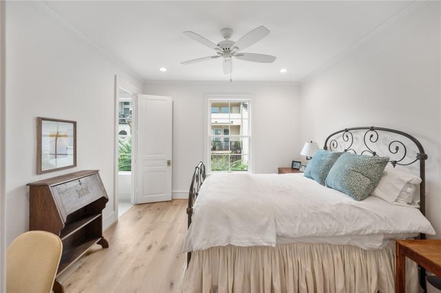 1235 Wynden Oaks Garden Drive, Houston, TX 77056